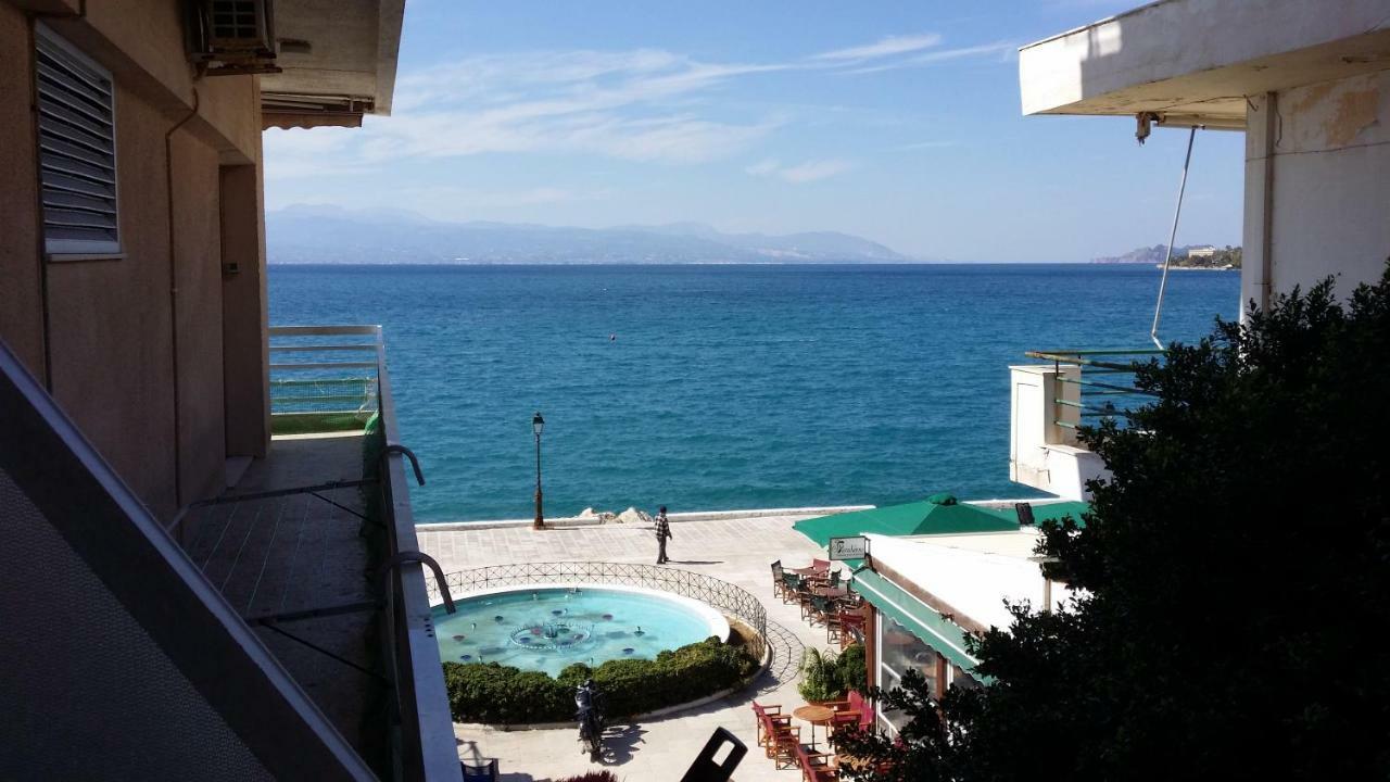 Grace Apartments Loutraki  Eksteriør bilde