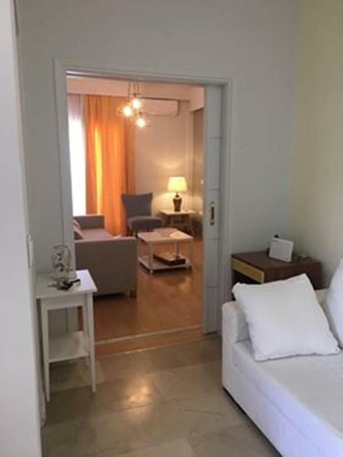 Grace Apartments Loutraki  Eksteriør bilde