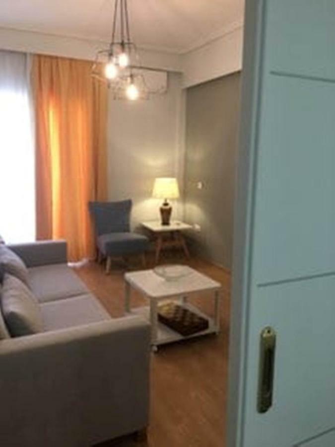 Grace Apartments Loutraki  Eksteriør bilde
