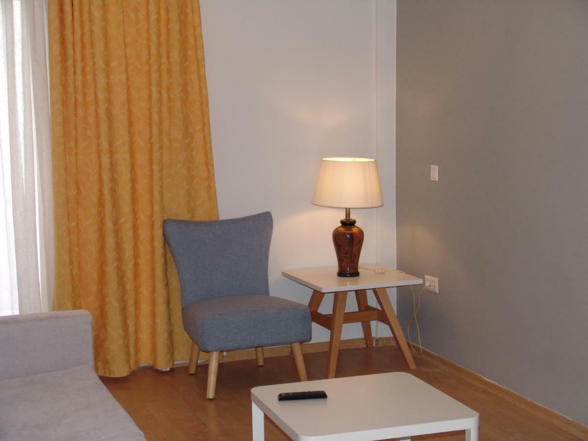 Grace Apartments Loutraki  Eksteriør bilde